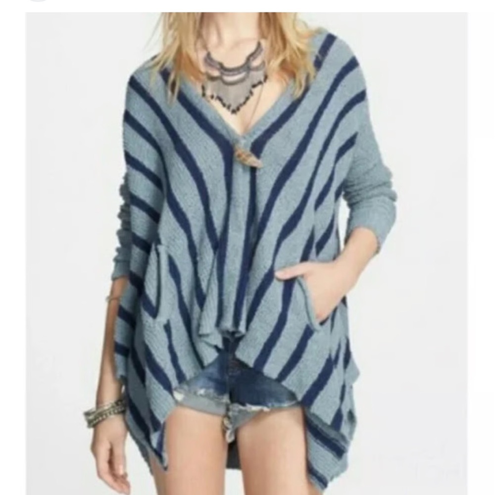 Free People Circle Back Knit Cardigan Sweater Blue and Navy Striped Sz S